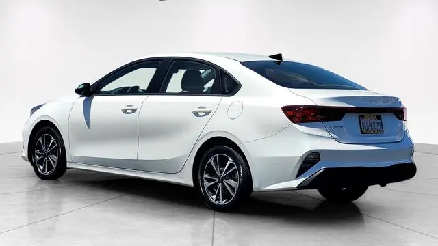 2023 Kia Forte LX