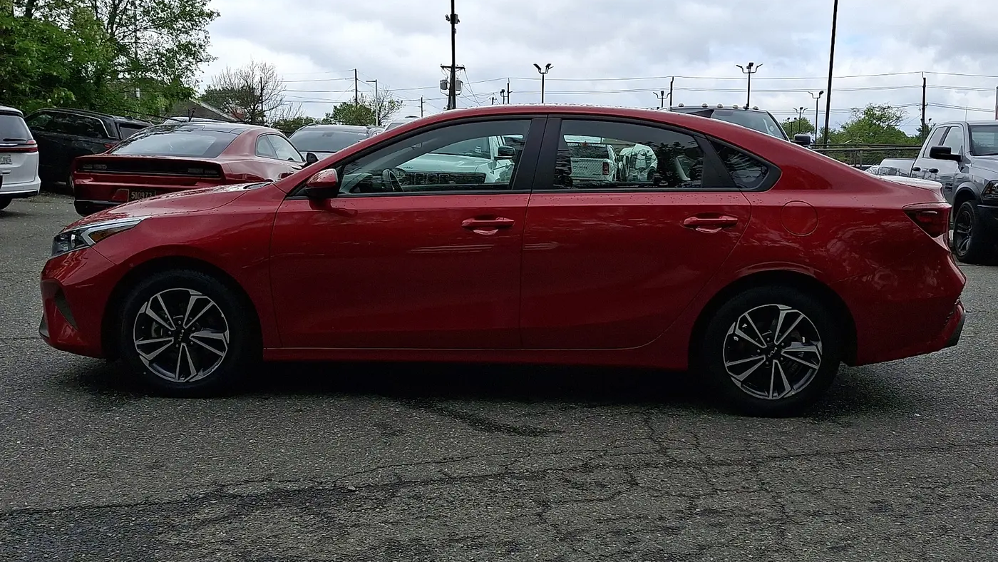 2024 Kia Forte LXS