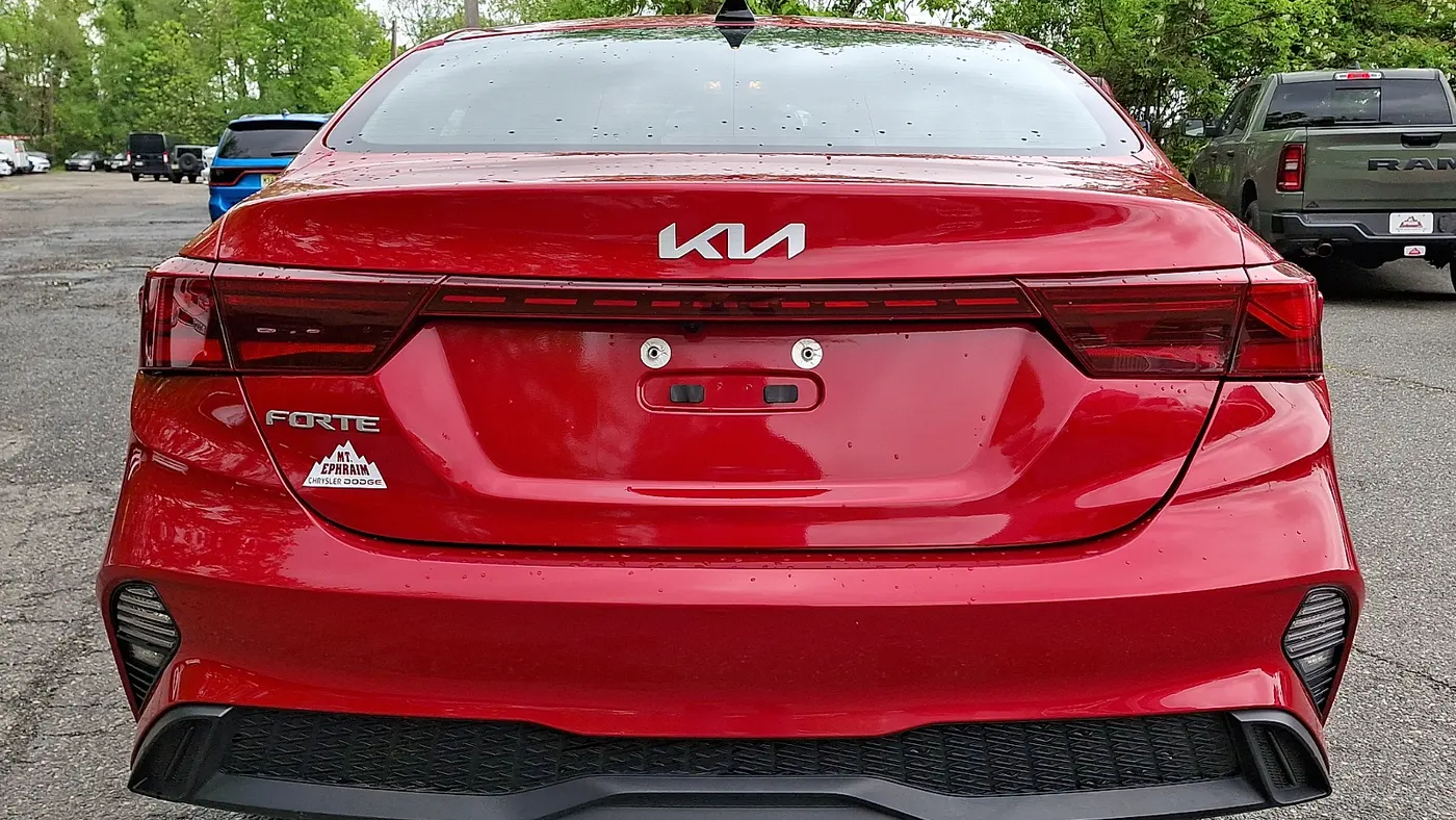 2024 Kia Forte LXS
