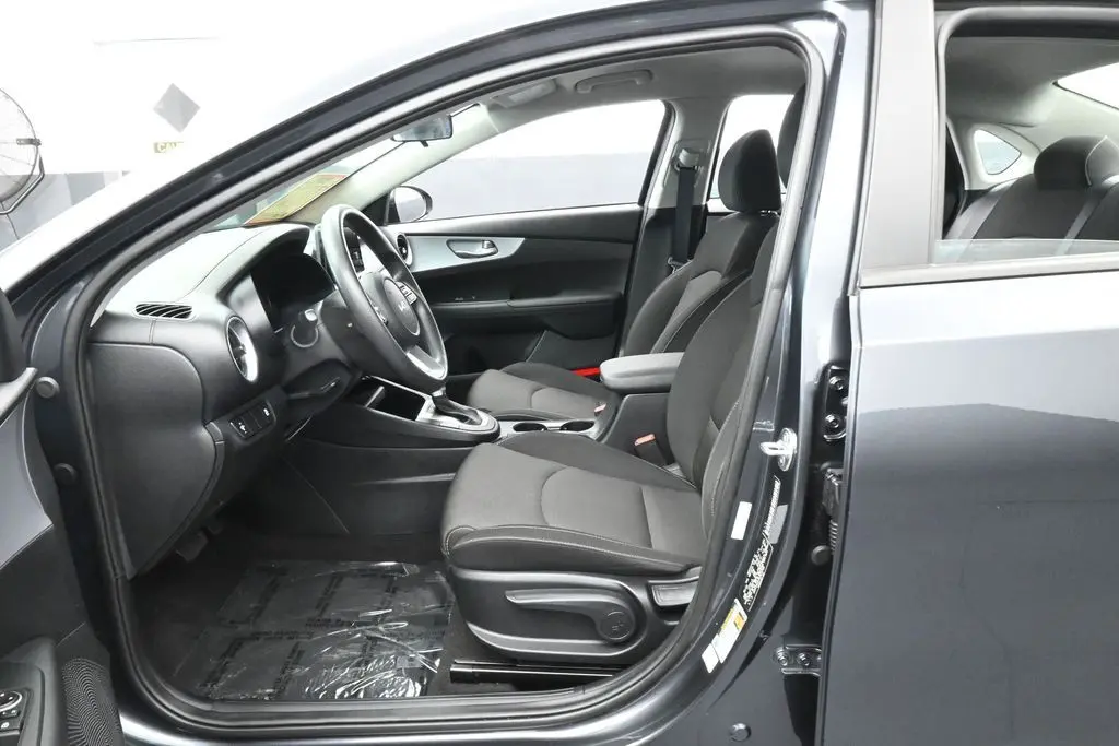 2024 Kia Forte - $16,991