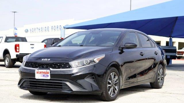 2023 Kia Forte LX