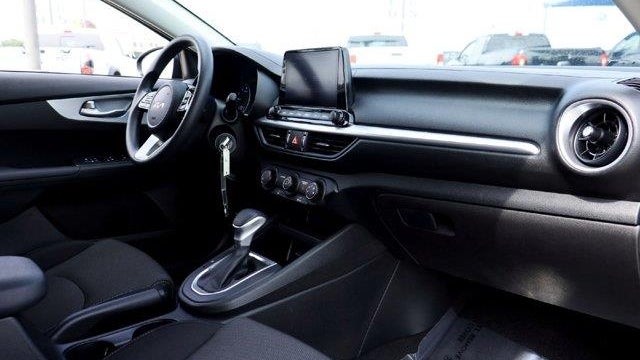 2023 Kia Forte LX