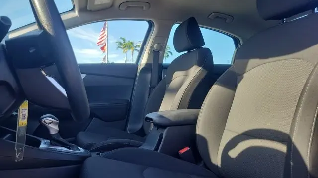2024 Kia Forte LX