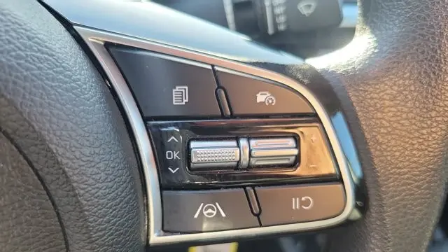 2024 Kia Forte LX