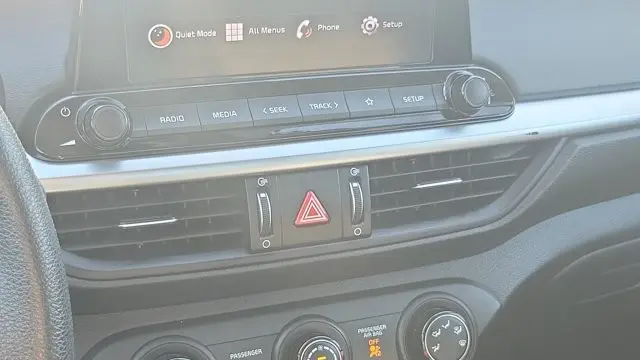 2024 Kia Forte LX