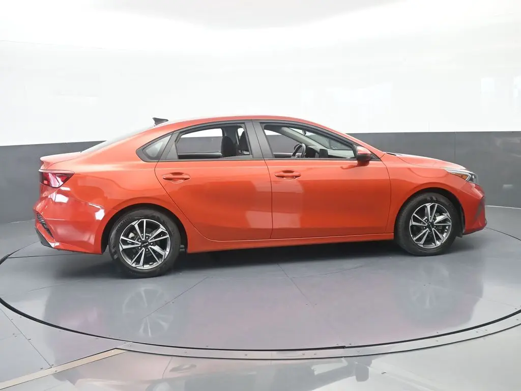 2023 Kia Forte - $15,521