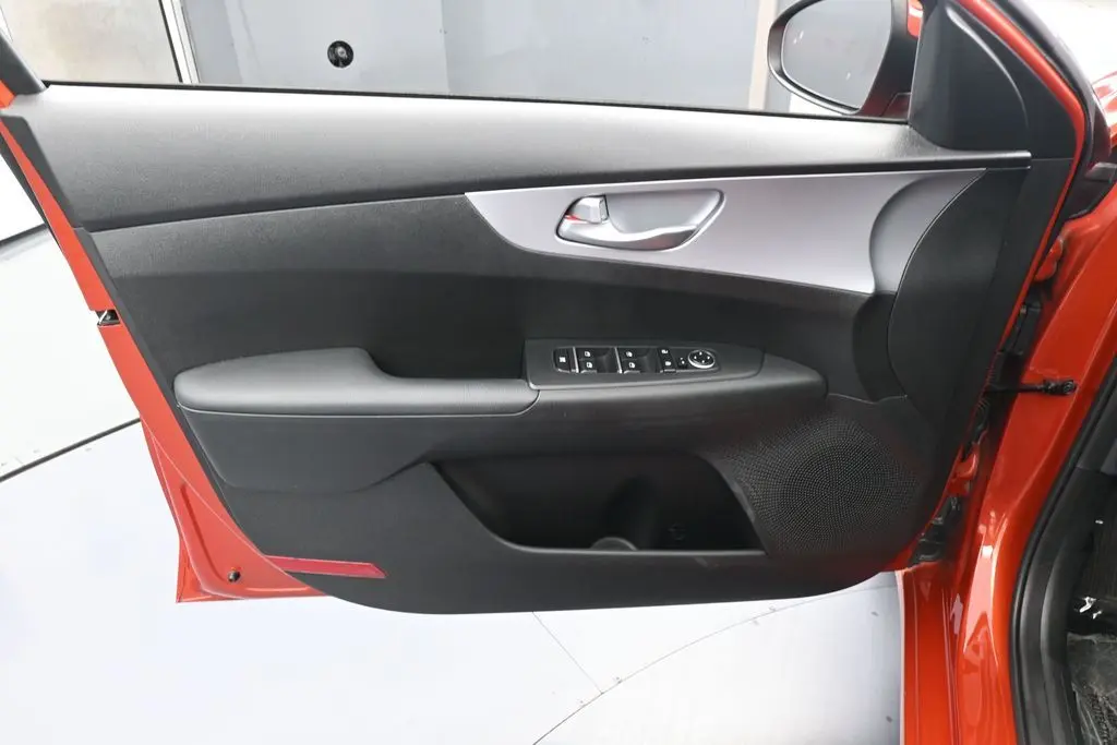 2023 Kia Forte - $15,521