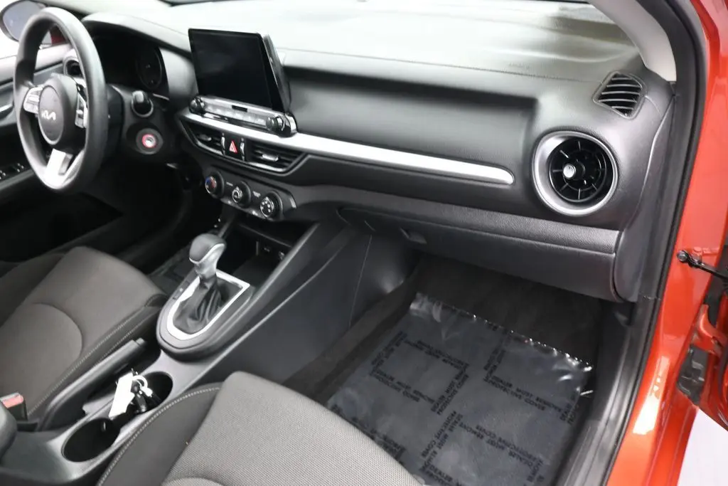 2023 Kia Forte - $15,521