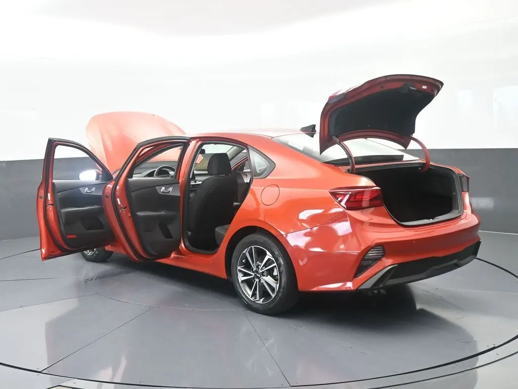 2023 Kia Forte - $15,521