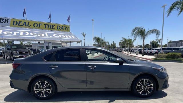 2023 Kia Forte LX