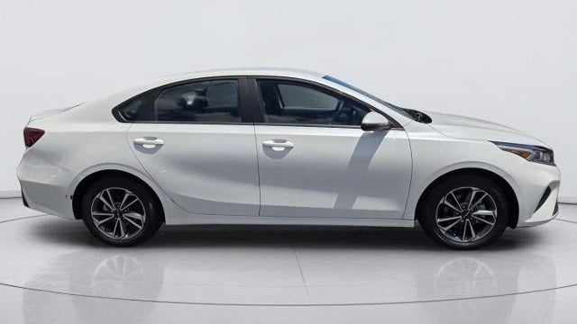 2024 Kia Forte LX