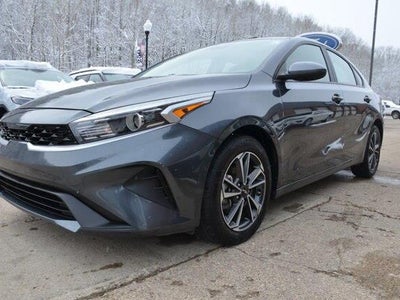 2024 Kia Forte LX 4DR Sedan