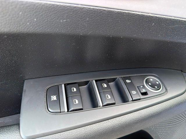 2024 Kia Forte - $17,999