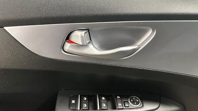 2022 Kia Forte FE