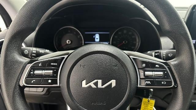 2022 Kia Forte FE