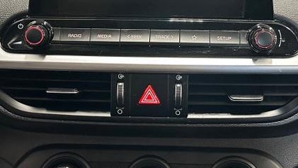 2022 Kia Forte FE