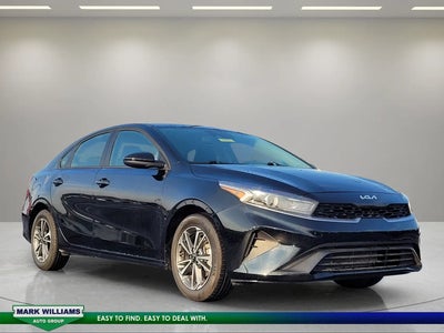 2023 Kia Forte LXS 4DR Sedan