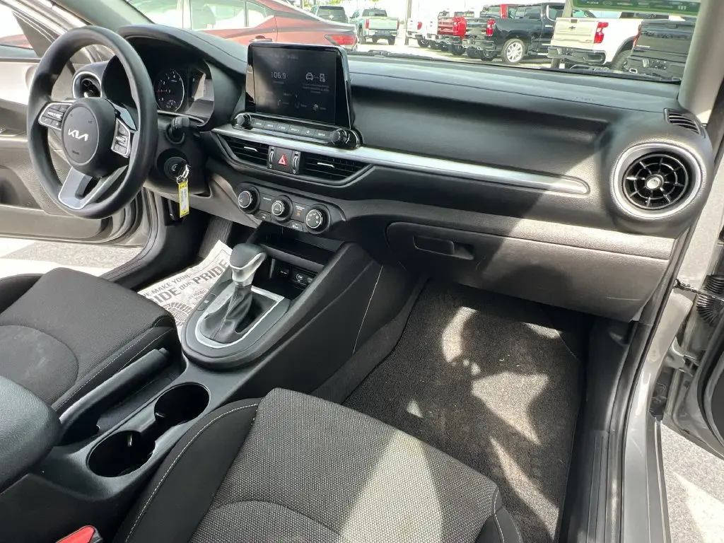 2023 Kia Forte - $18,980