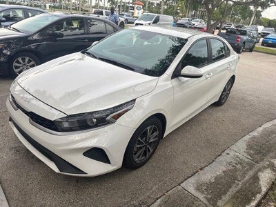 2024 Kia Forte LXS 4DR Sedan