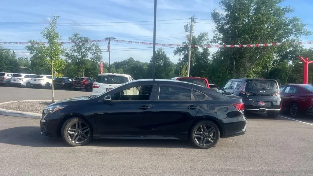 2020 Kia Forte GT Line