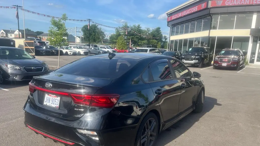 2020 Kia Forte GT Line