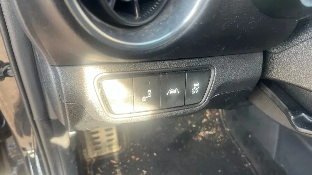 2020 Kia Forte GT Line