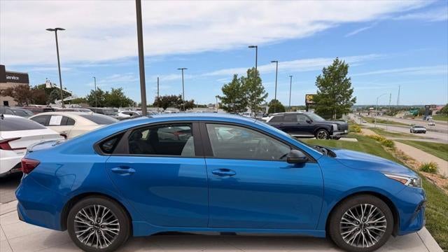 2022 Kia Forte GT-Line
