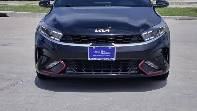 2023 Kia Forte GT-Line
