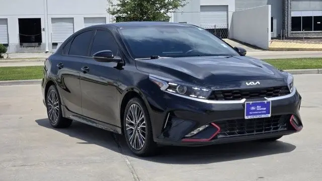 2023 Kia Forte GT-Line