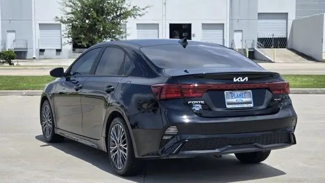 2023 Kia Forte GT-Line