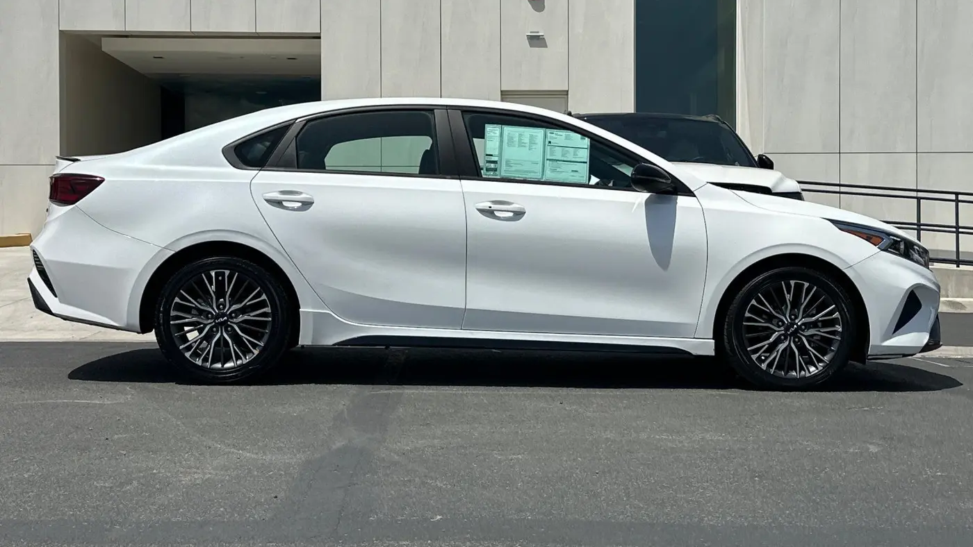 2023 Kia Forte GT-Line