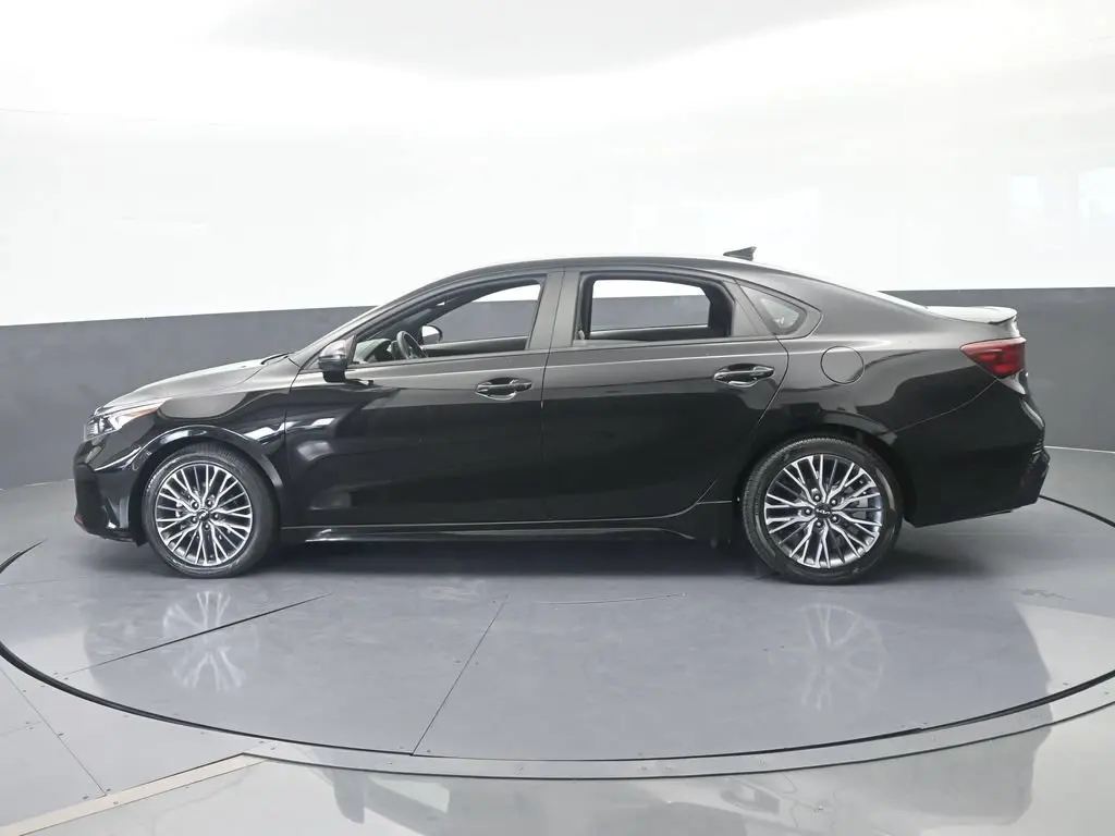 2023 Kia Forte - $15,991