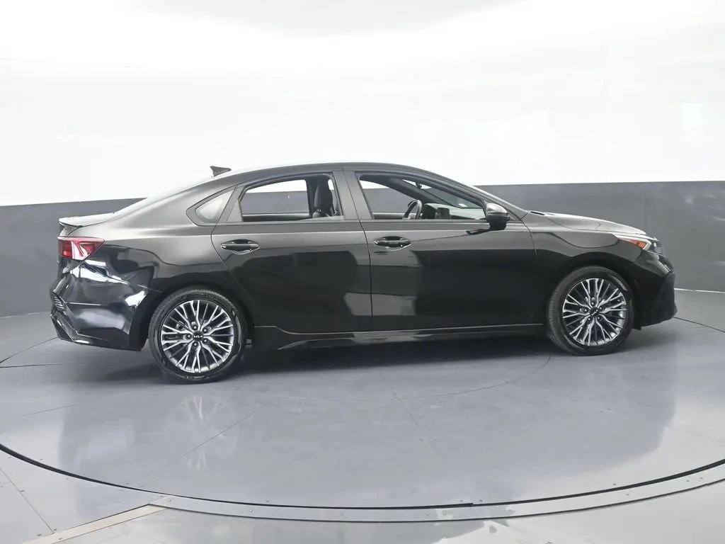 2023 Kia Forte - $15,991