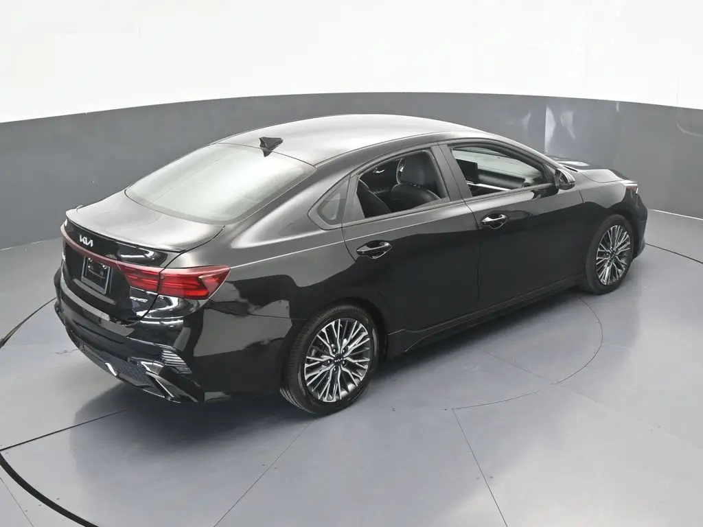 2023 Kia Forte - $15,991