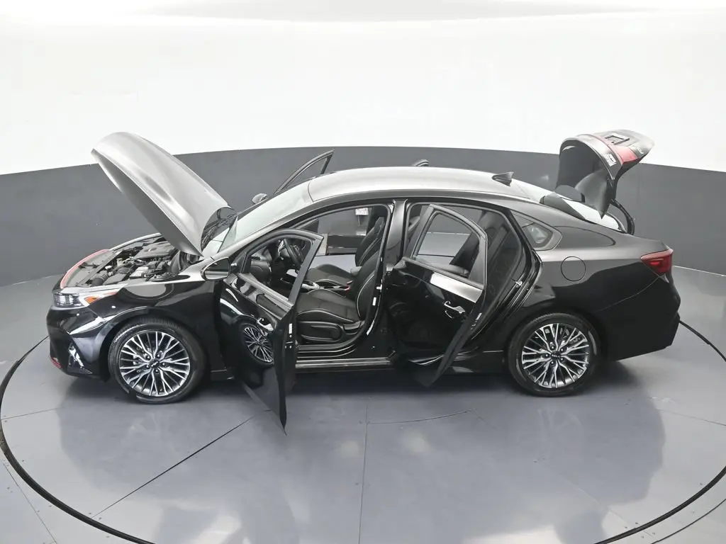 2023 Kia Forte - $15,991