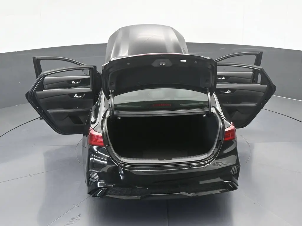 2023 Kia Forte - $15,991