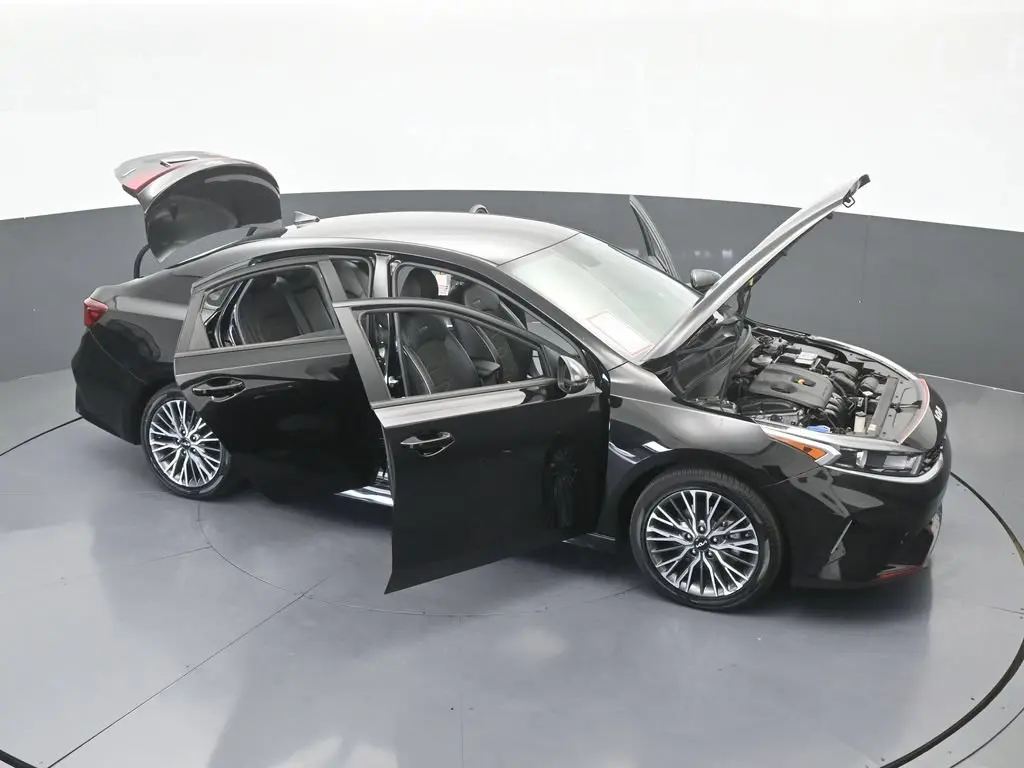 2023 Kia Forte - $15,991
