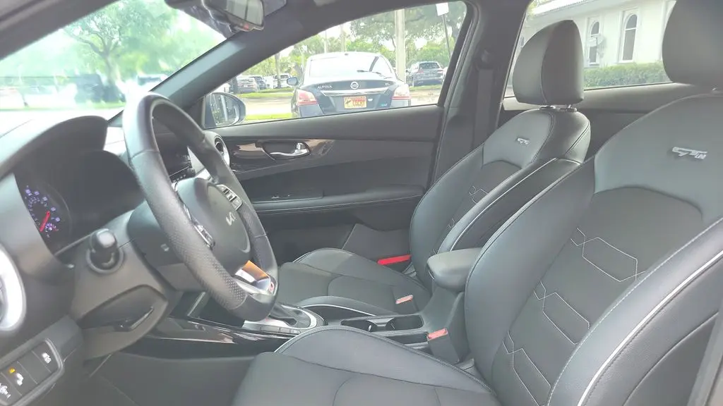 2023 Kia Forte GT-Line