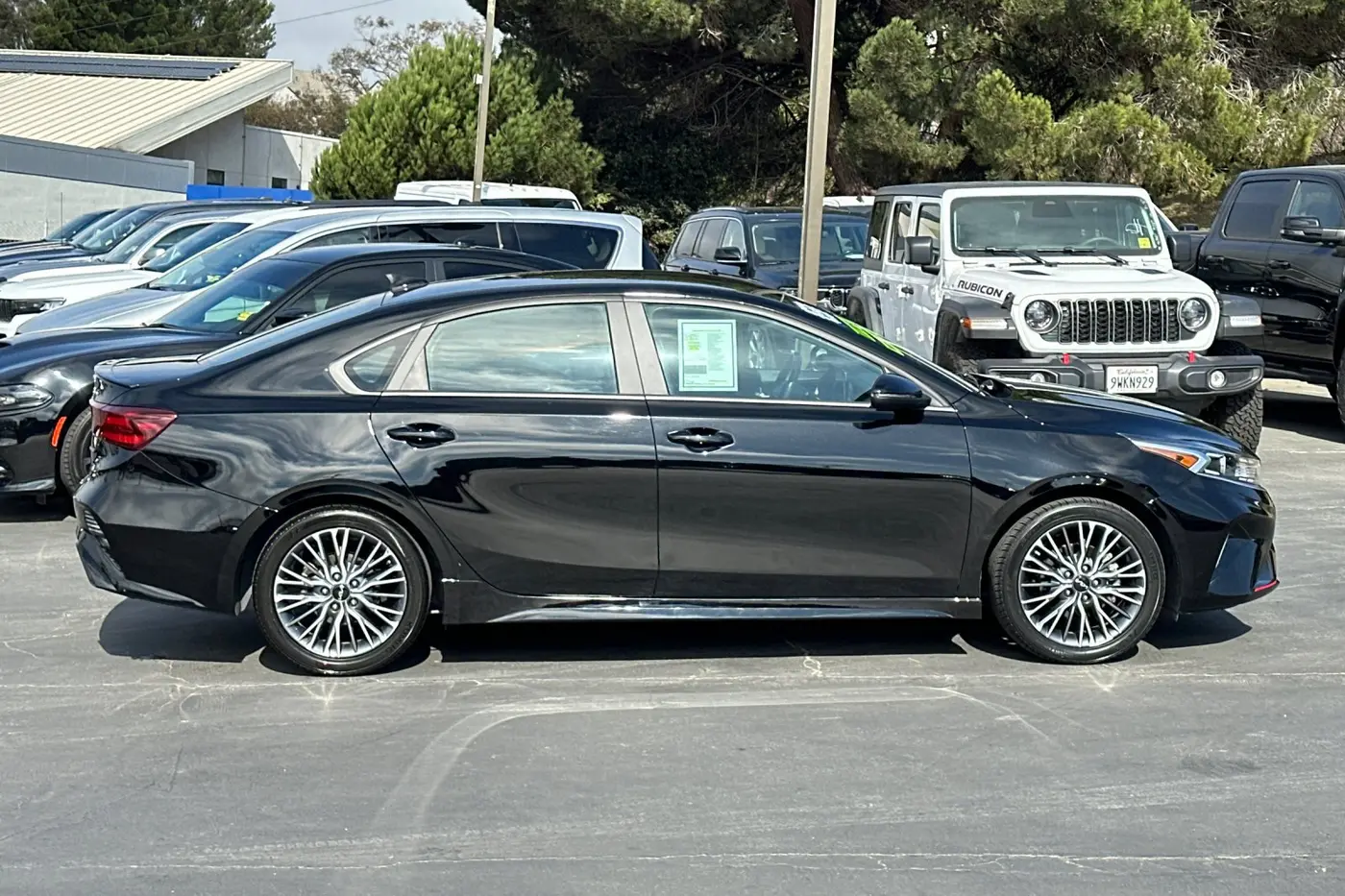 2023 Kia Forte - $19,811