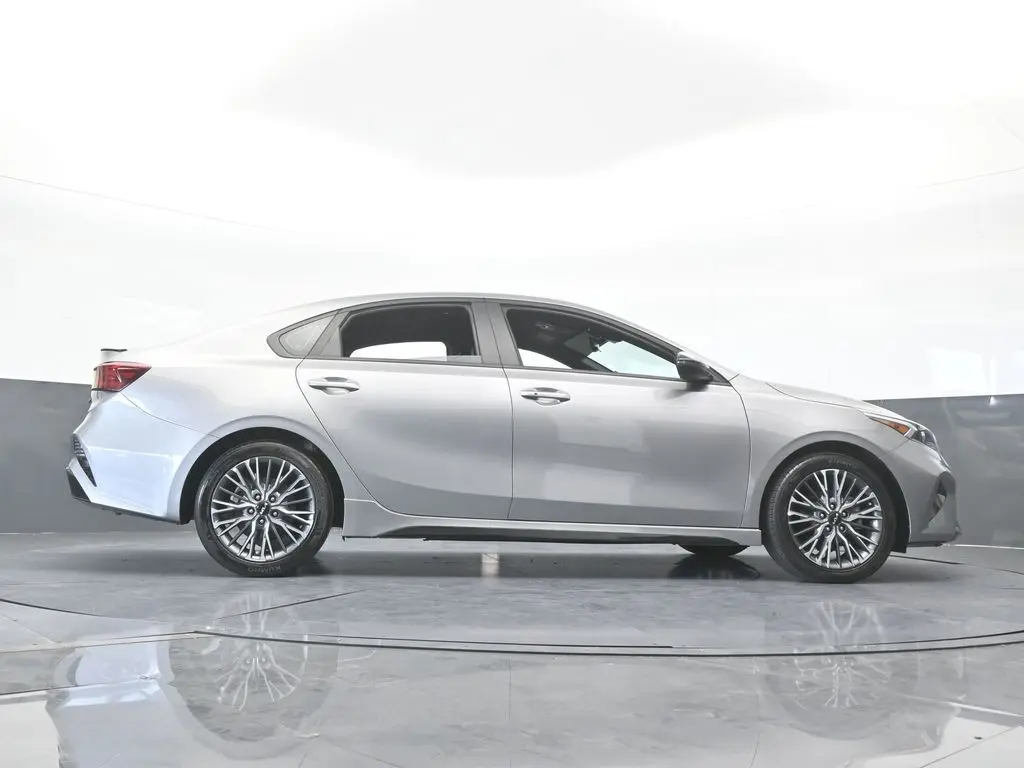 2024 Kia Forte - $17,393