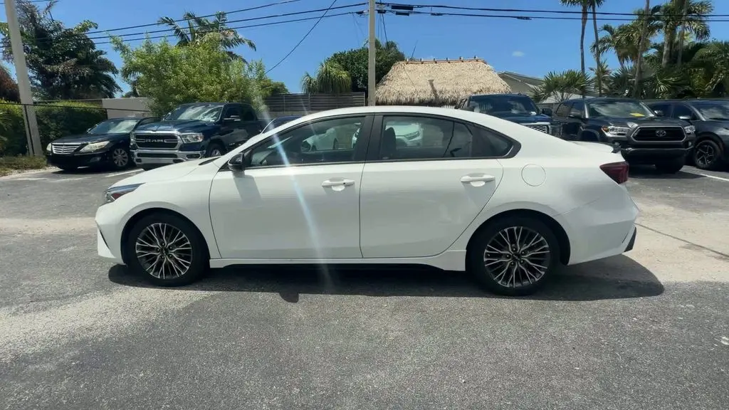 2022 Kia Forte GT-Line
