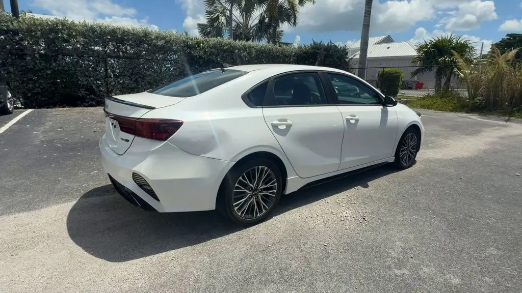 2022 Kia Forte GT-Line