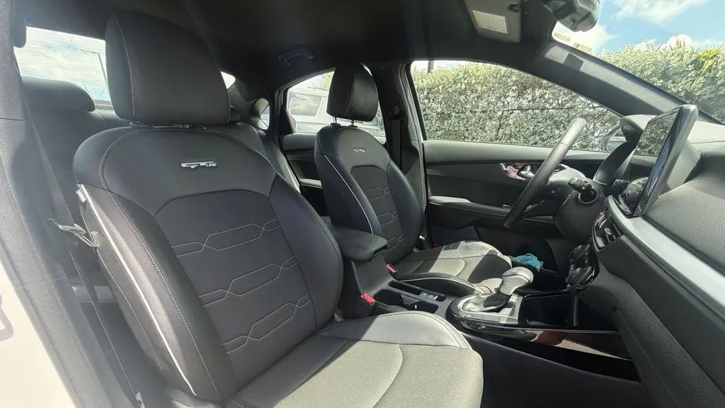 2022 Kia Forte GT-Line