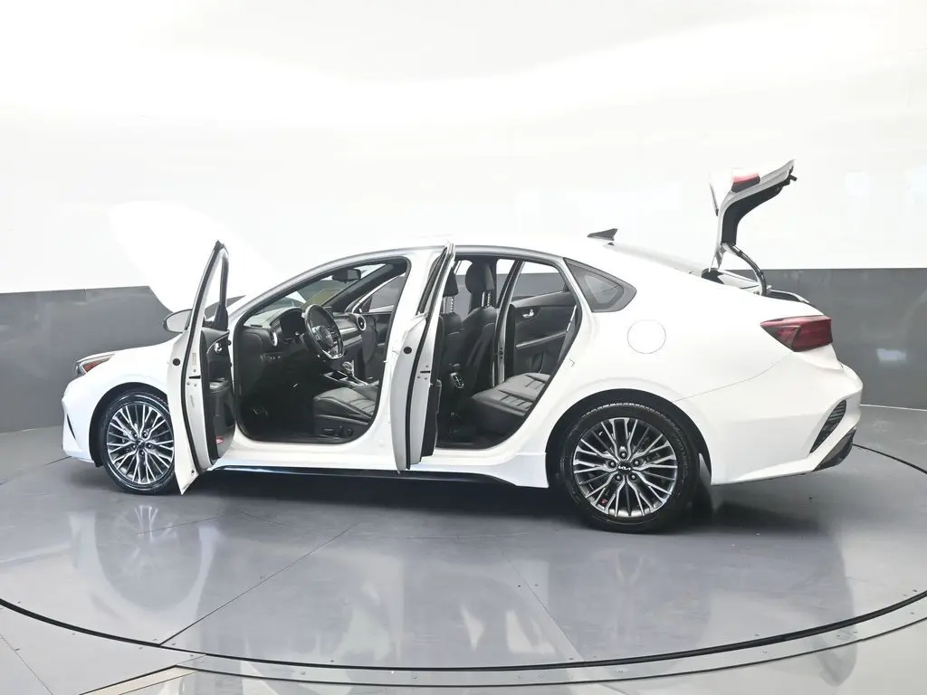 2024 Kia Forte - $15,497