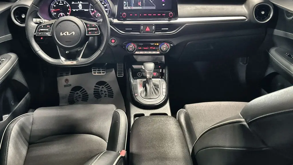 2023 Kia Forte GT-Line