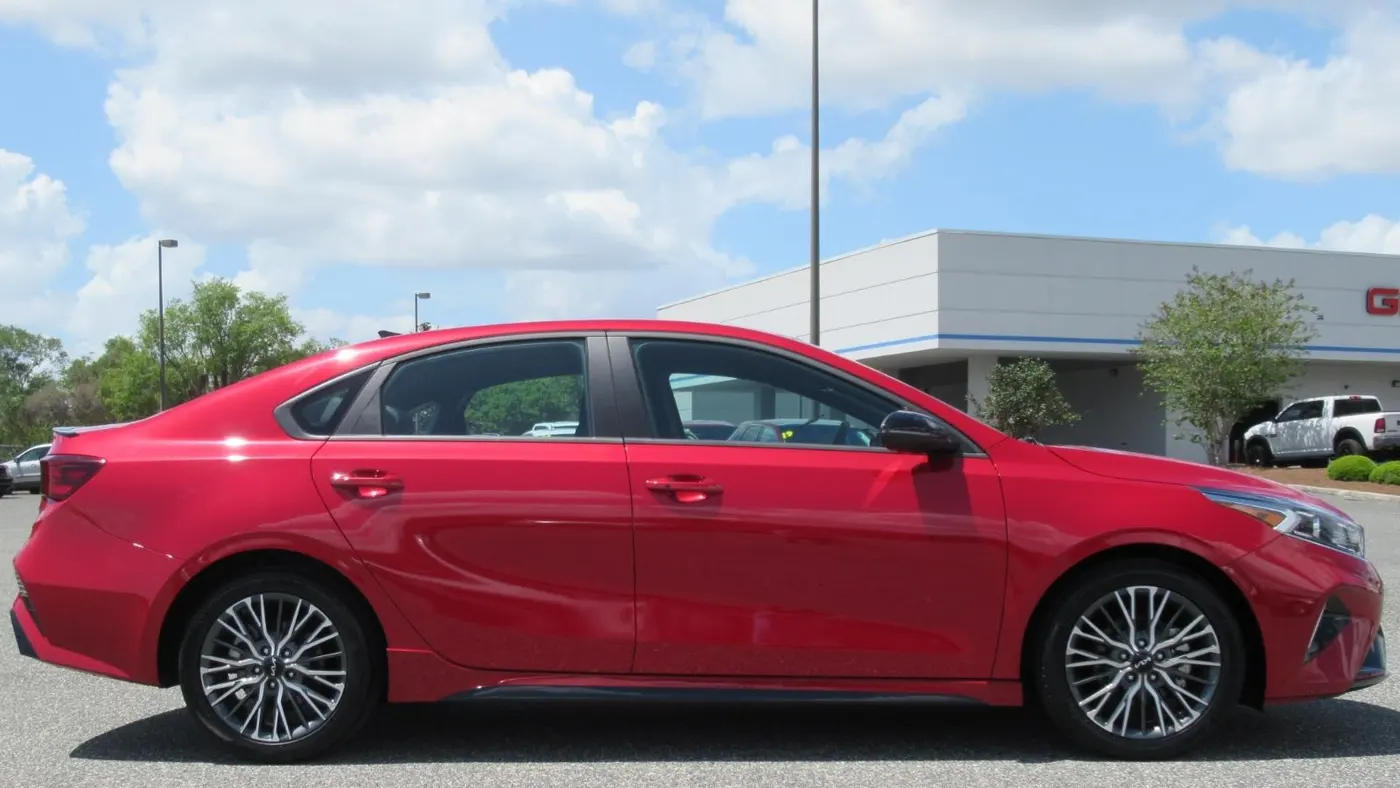 2024 Kia Forte GT-Line