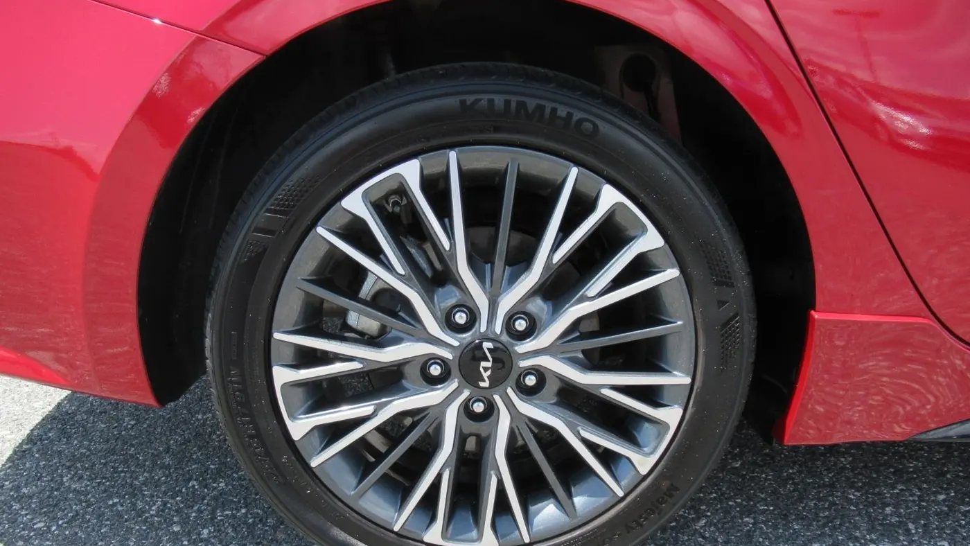 2024 Kia Forte GT-Line