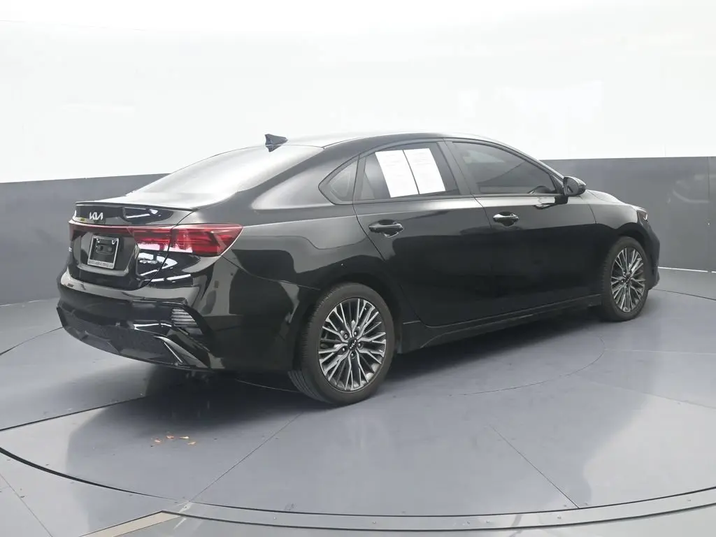 2023 Kia Forte - $16,341