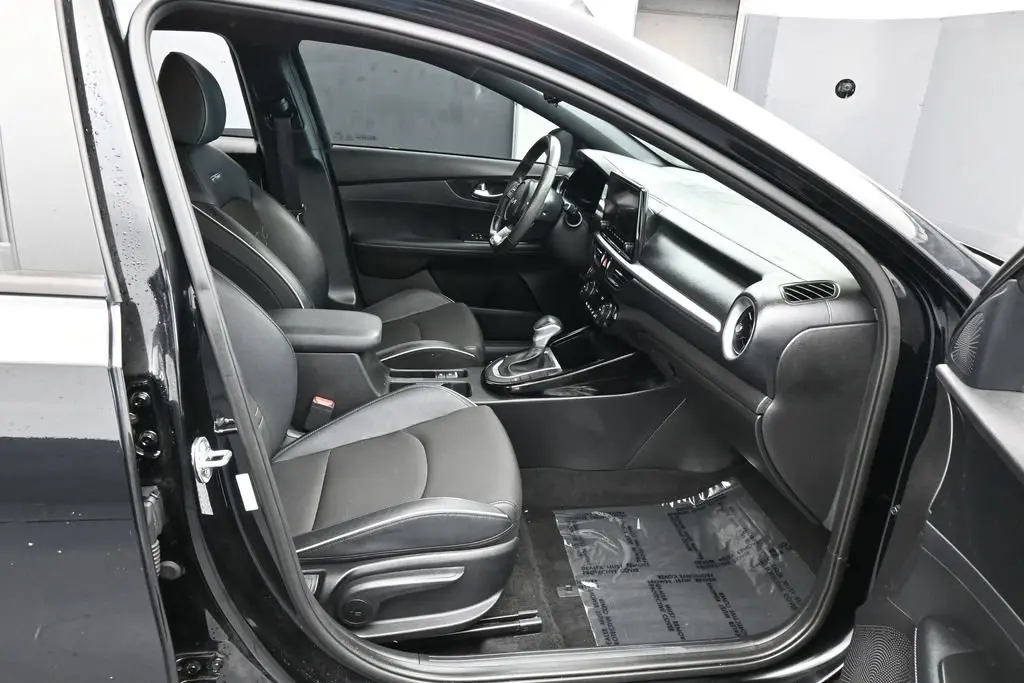 2023 Kia Forte - $16,341