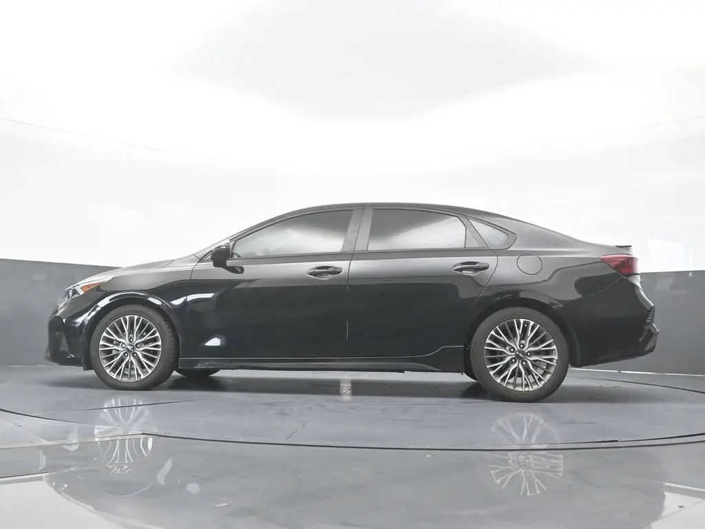 2023 Kia Forte - $16,341
